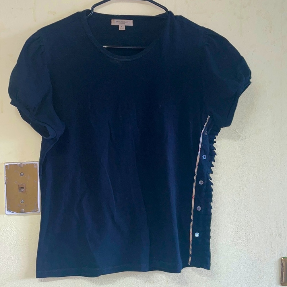 Burberry woman’s t-shirt Black Large $200